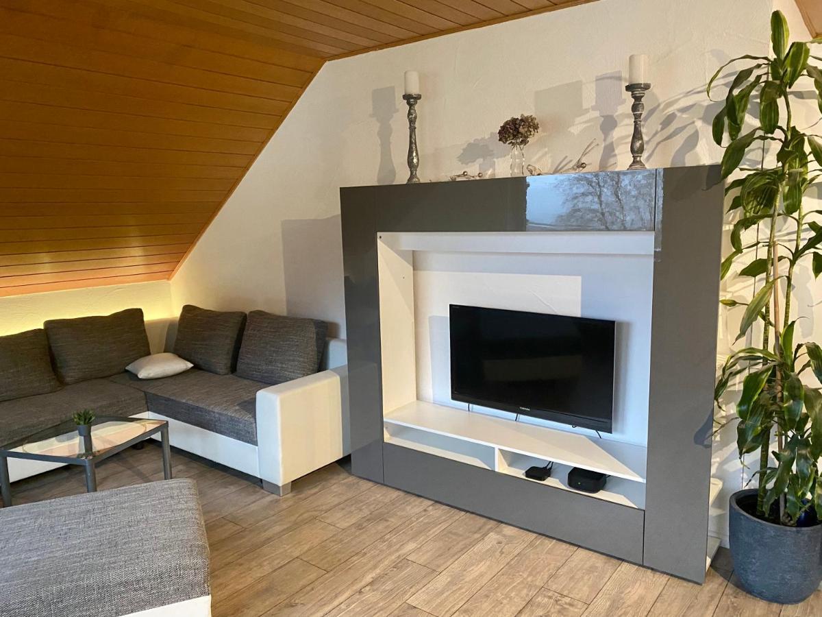 Ferienwohnung Mit Ausblick Mombris Екстериор снимка