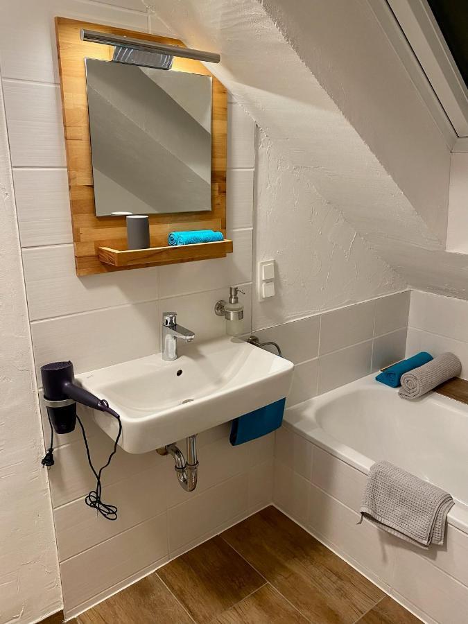 Ferienwohnung Mit Ausblick Mombris Екстериор снимка